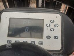 Manitou ME 425 C 2,5 t Elektro