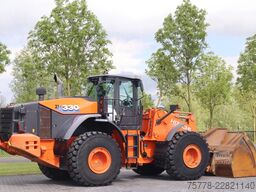 Hitachi ZW330-6 | ZW 330 -6 | BUCKET | JOYSTICK STEER |...