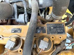 Caterpillar 908M