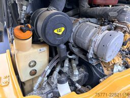 Caterpillar 908M
