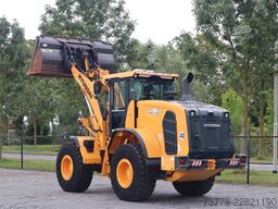 Hyundai HL940 | 2.097 HOURS! | BUCKET | QUICK COUPLER |...