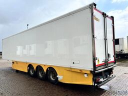 Gray and Adams SLXe 200 Thermoking