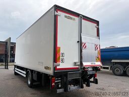Renault MIDLUM 270 DXI + CHEREAU + CARRIER + DHOLLANDIA...