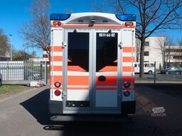 MERCEDES-BENZ Sprinter II 416 CDI RTW/Klima/Automatik/ FN:297