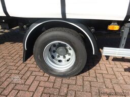DAF LF 250 LF250 FA Schuifzeil +Dhollandia 1500 kg
