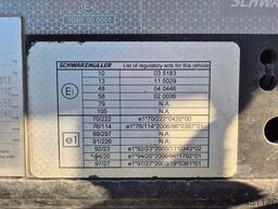 Schwarzmüller TGS 18.460 SPA 3/E + MAN TGS 18.460 4x4 also co...