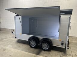 Cheval Liberte Debon C700 Roadster  & Tür Kofferanhänger