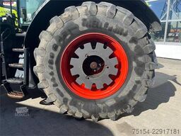 CLAAS Axion 950