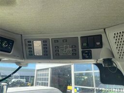 CLAAS Axion 950