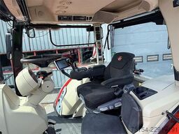 Massey Ferguson 8740S Stage V