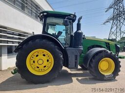 John Deere 8400 R