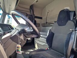 MAN TGX 33.510 6x4 - Facelift - Low km 252Tkm - Nav...