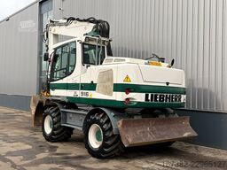 Liebherr A916