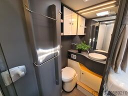 LAIKA Kosmo L 409 *Pakete: Komfort +Design +Chassis*