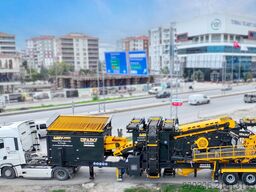 FABO 120-200 TPH Mobile Screening Plant