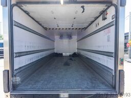 RENAULT D10 210 DXI // FRIGO CARRIER SUPRA 750+HAYON