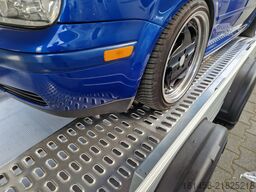 Debon Roadster 1000 enclosed Car Transport Trailer 3500kg 100km/h Pullman Soft Fahrwerk