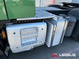 DAF XF 530 6x4 SSC*70to*2xTank*Standklima*Leder*