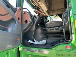 DAF XF 530 6x4 SSC*70to*2xTank*Standklima*Leder*