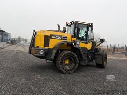 KOMATSU WA 320 -8 Radlader Highlift Vollgummi Wartung