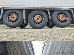 SCHMITZ CARGOBULL FP45 Bi-Temp / Multitemp 2x Liftachse Palettenka