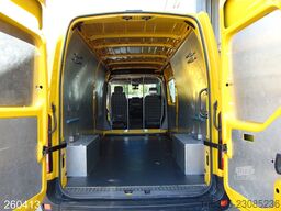 RENAULT Master 2.3 dCi 135 L3H2 Kamera