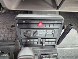 MERCEDES-BENZ U 218 4x4 Winterdienst, Hydrostat, Zapfwelle