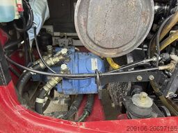 TAKEUCHI TB 145 Powrtilt 3xSchaufeln 4750 kg Top