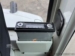 TAKEUCHI TB 145 Powrtilt 3xSchaufeln 4750 kg Top