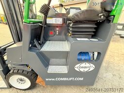 Combilift C4000CB TRIPLEX 5200MM FREE-LIFT TOP 1