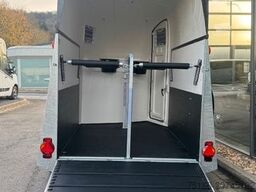 HUMBAUR Pegasus Style 2-Pferdeanhänger 2,7t Neu BLACK ED