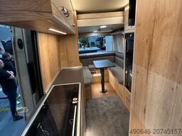 MEGAMOBIL Mega Lounge 680 S Twin Best Luxury Campervan