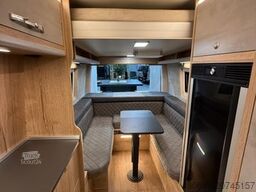 MEGAMOBIL Mega Lounge 680 S Twin Best Luxury Campervan