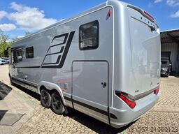 HYMER/ERIBA B-Klasse ML I BlackLine 880 Backofen, Arktis-Pak