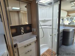 HYMER/ERIBA B-Klasse ML I BlackLine 880 Backofen, Arktis-Pak