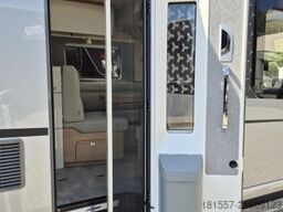 HYMER/ERIBA B-Klasse ML I BlackLine 880 Backofen, Arktis-Pak
