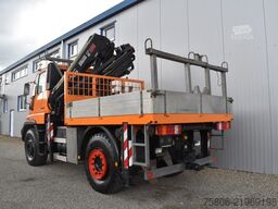 UNIMOG U400 4x4 AHK Seilwinde Kran Hiab