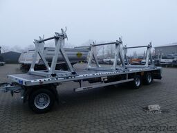 MÜLLER-MITTELTAL 3-achs Plateu Anhänger, mit 3 Kabelböcken