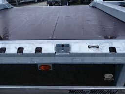 MÜLLER-MITTELTAL 3-achs Plateu Anhänger, mit 3 Kabelböcken