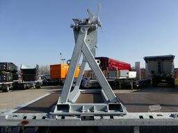 MÜLLER-MITTELTAL 3-achs Plateu Anhänger, mit 3 Kabelböcken