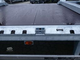 MÜLLER-MITTELTAL 3-achs Plateu Anhänger, mit 3 Kabelböcken