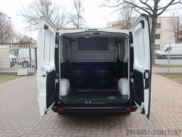 RENAULT Trafic Kasten L1H1 2,7t Komfort/Klima/PDC/FN:196