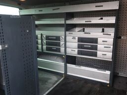 VOLKSWAGEN T5 Transporter Kasten/Klima/PDC/Werkstatt/FN:147