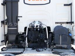 VOLVO FH 460 Globetro I-Shift 2 XL Tanks Euro 6