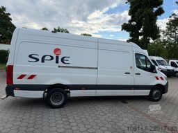 MERCEDES-BENZ Sprinter III Kasten 516 CDI RWD
