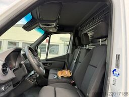 MERCEDES-BENZ Sprinter III Kasten 516 CDI RWD
