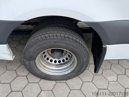 MERCEDES-BENZ Sprinter III Kasten 516 CDI RWD