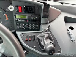 Setra S 417 6x2*4 WHEELCHAIR LIFT / AC / AUXILIARY HE...