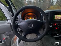 Mercedes-Benz Sprinter 8-pallet box truck – Engine replaced
