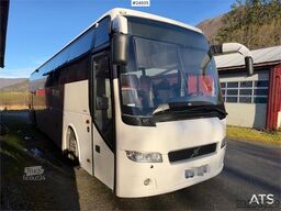 Volvo B12B 9700 Tour bus – 53 seats